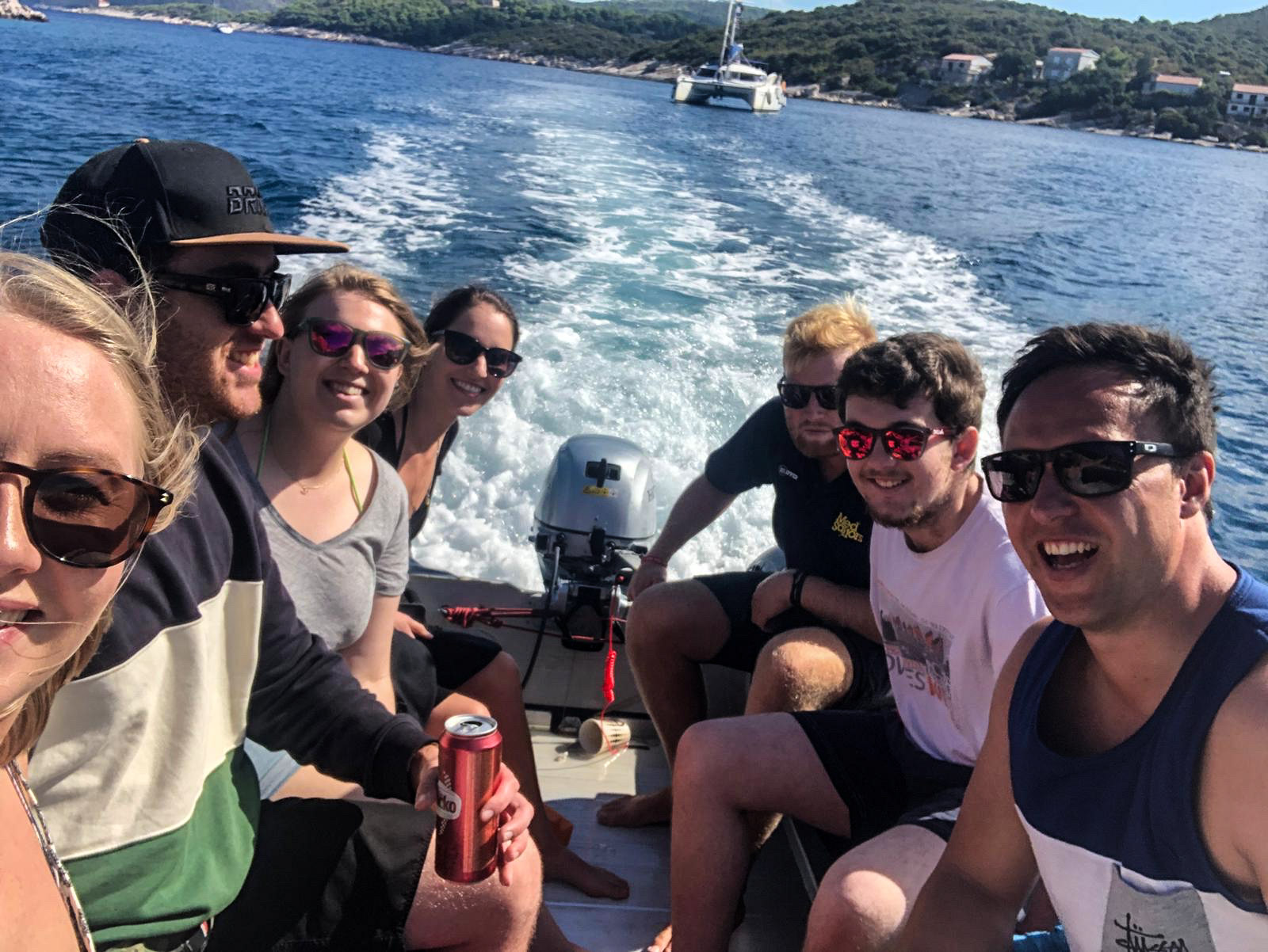 b30d9050-bf09-48fd-98a0-517df0e4f767