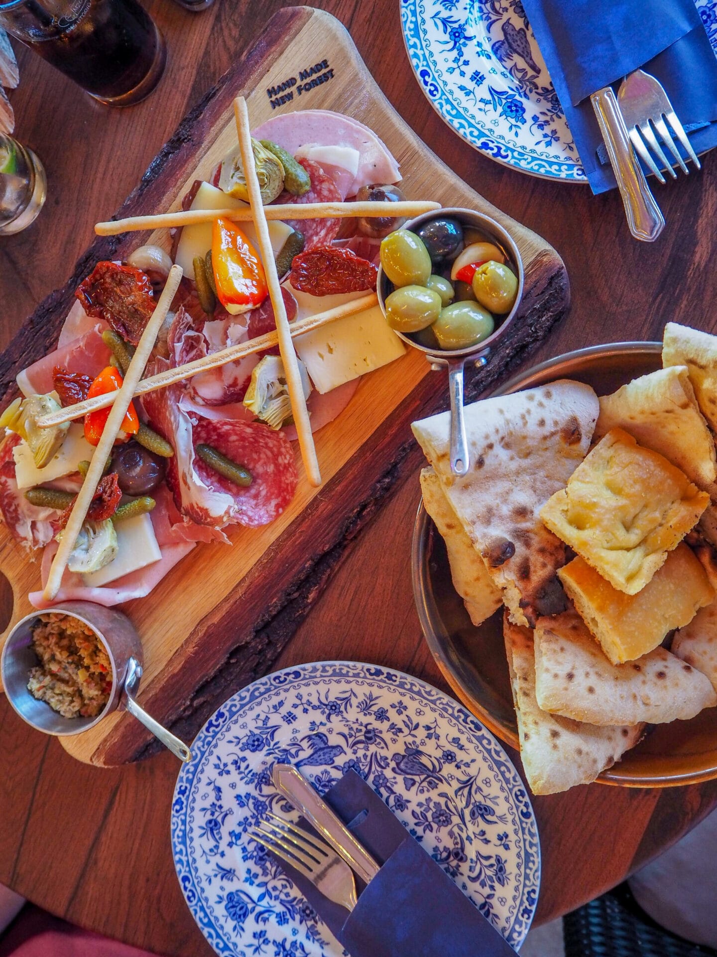 Sharing Board at Balmer Lawn Hotel